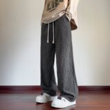 绿色