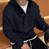 藏蓝色