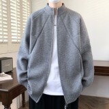 灰色