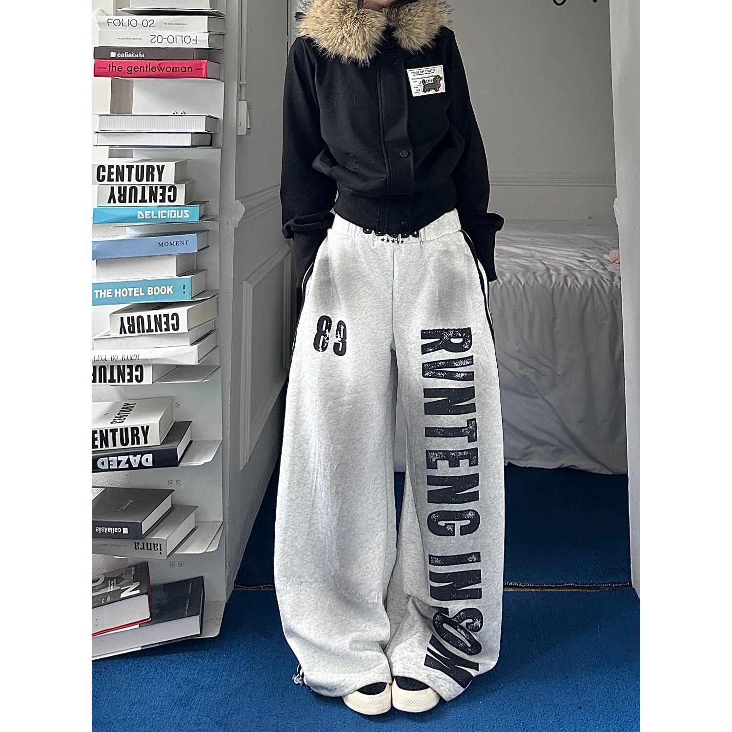 【002】做旧字母印花条纹弯刀卫裤男女情侣款A079-K5368-P57,男装休闲裤,电商A079