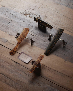 法国Buly1803皇室小众品牌名字定制梳子 头部按摩 舒适 复古梳子