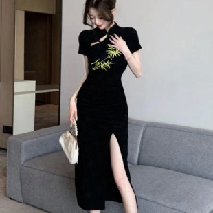 2024夏季年轻款少女性感旗袍连衣裙盘扣开叉设计感裙子长款打底裙