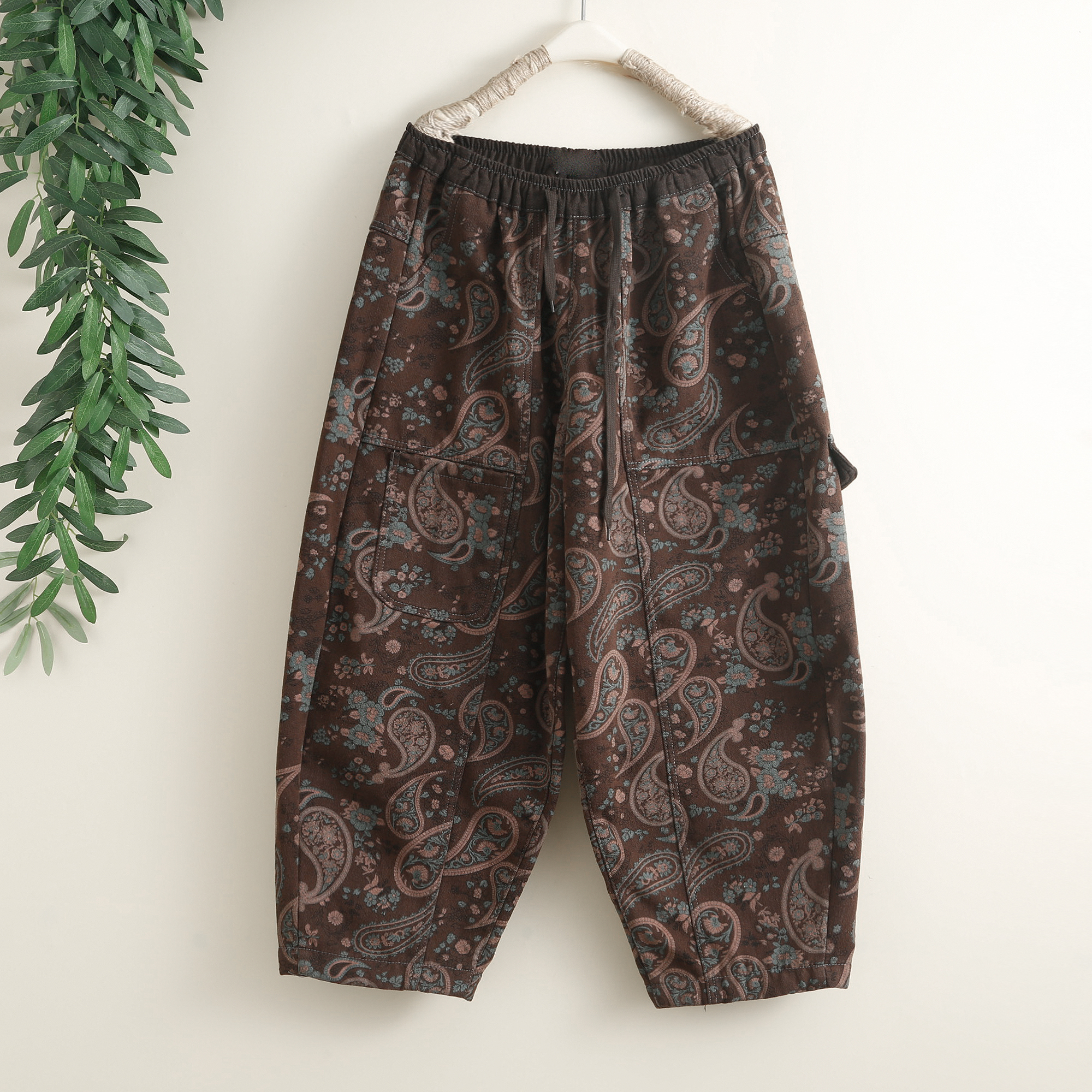 民族风复古印花加绒加厚牛仔裤女冬季宽松洋气保暖垮裤阔腿哈伦裤