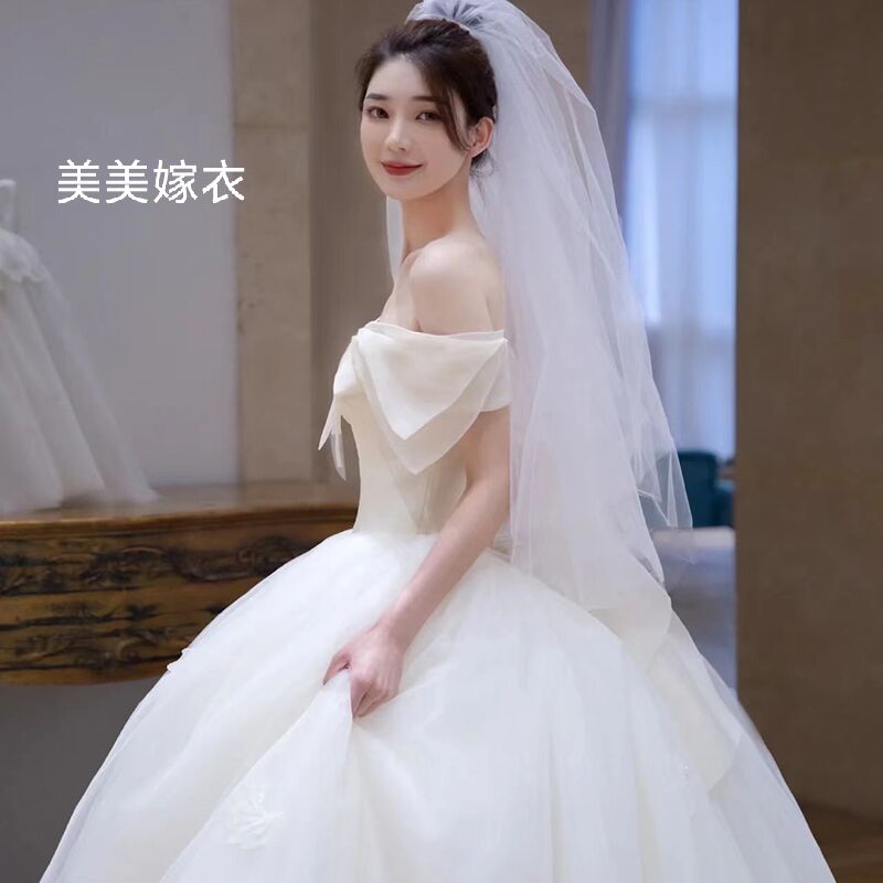 Main wedding dress 2024 new one -character shoulder -style mother -style high -level high size light -tail small man goes out of the gauze Main wedding dress 2024 new one -character shoulder -style mother -style high -level high size light -tail small man goes out of the gauze
