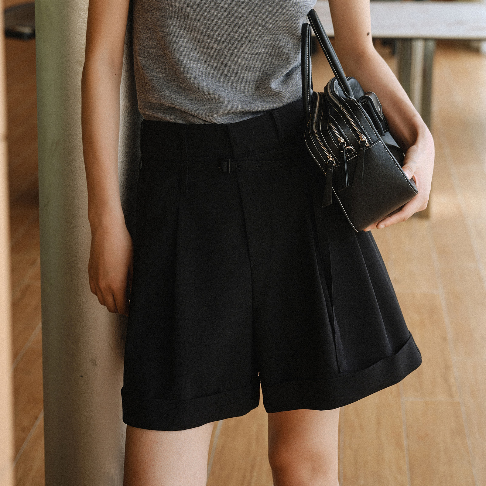 【晴照春序】高腰A字短裤女26春新款通勤显瘦抗皱五分裤简约百搭