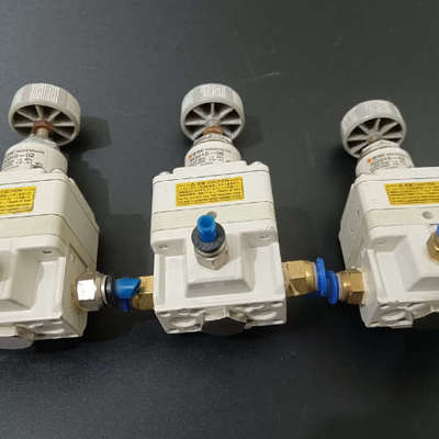 SMMC原装正品，IR2010-02的调压阀，～实物