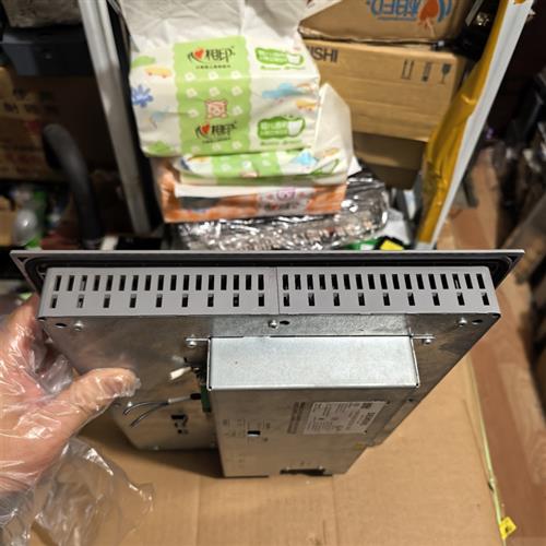 库存全新6AV6 643-0CD01-1AX1原装正品触摸屏,需询价