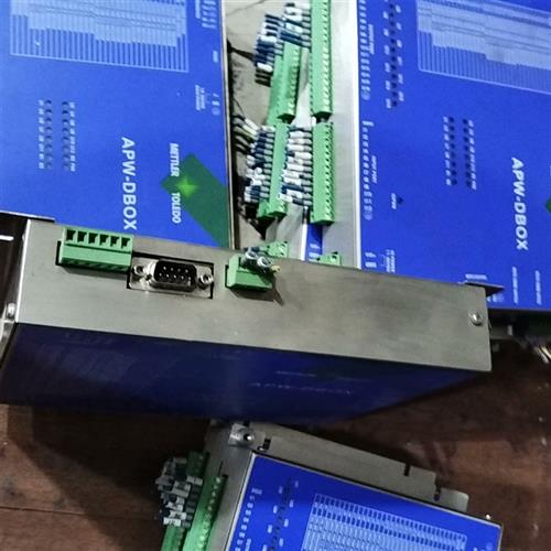 库存全新METTLER TOLEDO控制器APW-DBOX,原装拆机需询价