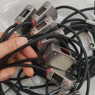 428一个 基恩士LR 功能正常 实图拍摄 有 ZB100N