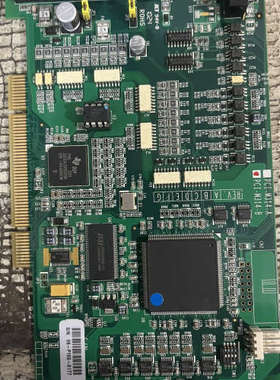 一块绿色的电路板，型号是PCI-M314-B工业设备用的四