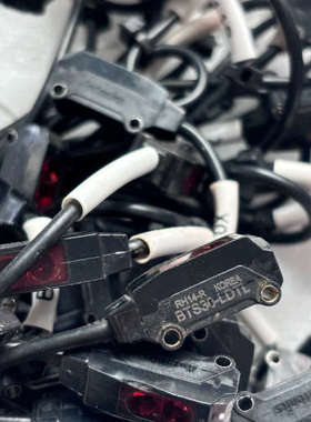 Autonics 奥托尼克斯传感器BTS30-LDTL实物拍