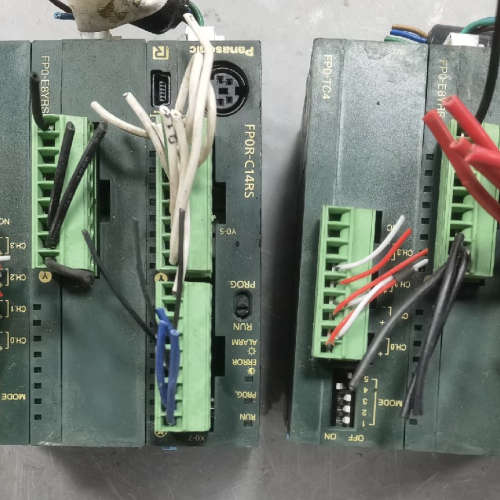 FP0R-C14RS，FP0-E8YRS,  FP0-TC4