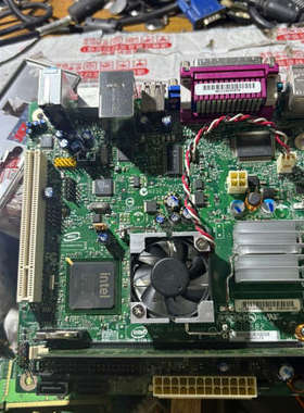 D945GCLF2 工控主板 成色 包好 还有二片