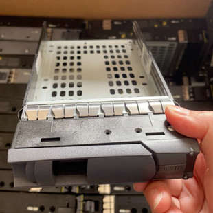 实物图拍摄 netapp 品相 托架 3.5寸