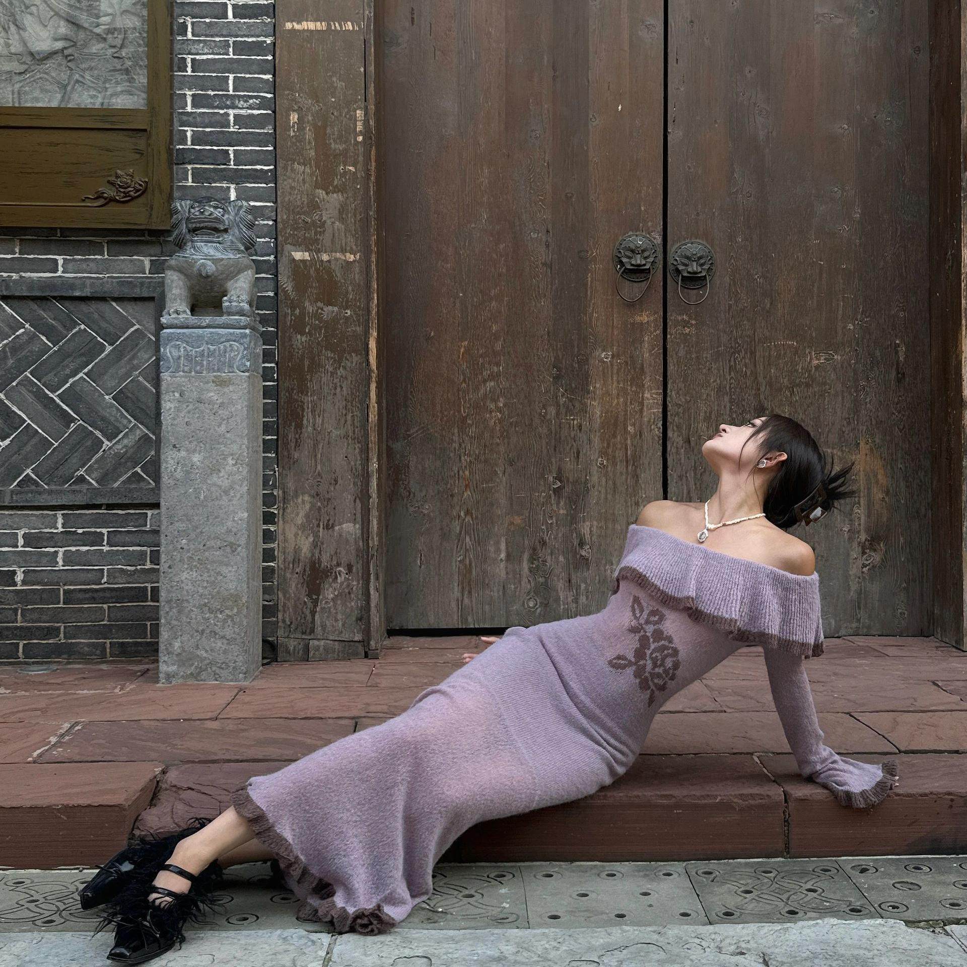 2024秋法式气质显瘦纯欲针织鱼尾荷叶边一字肩长袖连衣裙,女装/女士精品,连衣裙,淘宝优惠券,粉丝福利购,淘宝优惠卷