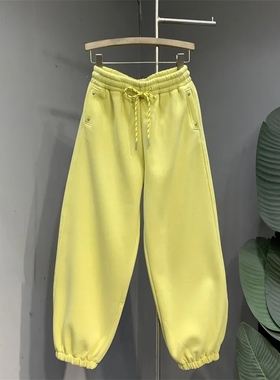 洋气百搭黄色加绒加厚休闲卫裤冬季新款宽松显瘦保暖束脚裤潮