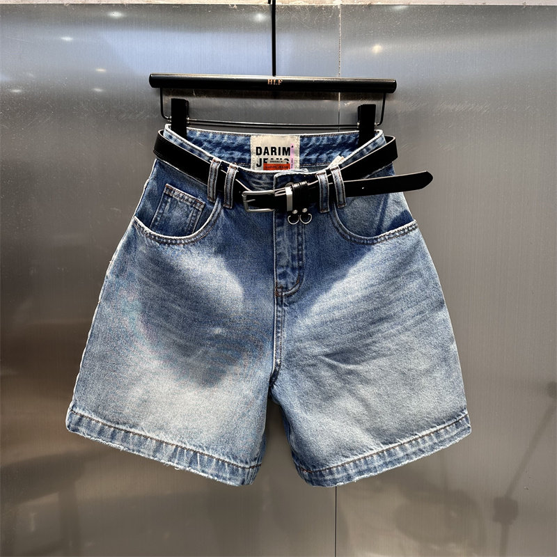 韩系浅蓝色五分牛仔中裤女2026年春季新款时尚百搭高腰显瘦阔腿裤