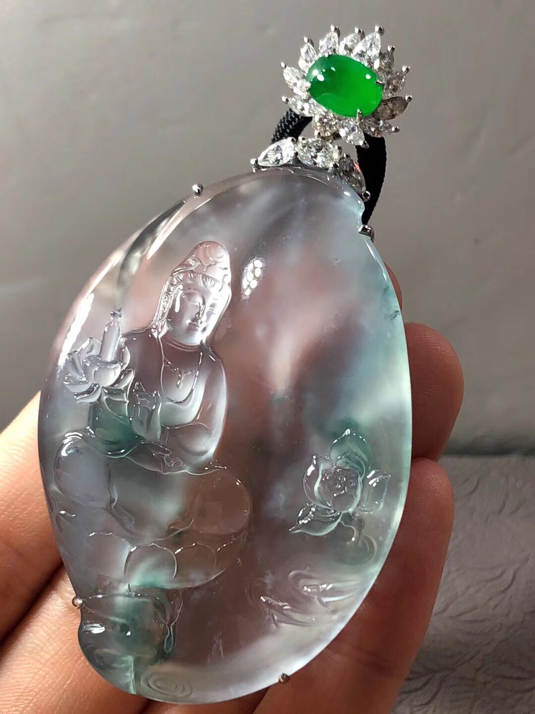 缅甸A货翡翠 玻璃种翡翠莲花观音 吊坠 淘宝直播冰种翡翠吊坠代购