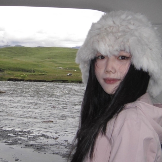 兔毛醒狮帽女2025新款针织毛绒帽子显脸小秋冬保暖渔夫帽护耳冷帽