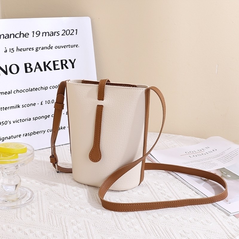 软皮手机包女百搭2025新款简约时尚轻便小众韩系潮流迷你小包包女