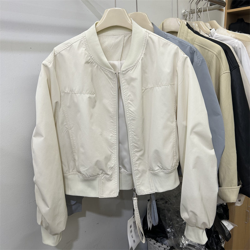 2025春季韩版简约立领休闲运动夹克女短款小个子洋气棒球服外套潮