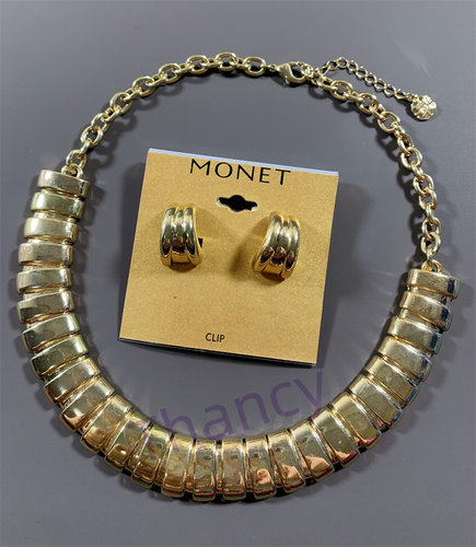 MONET打标耳夹项链套装