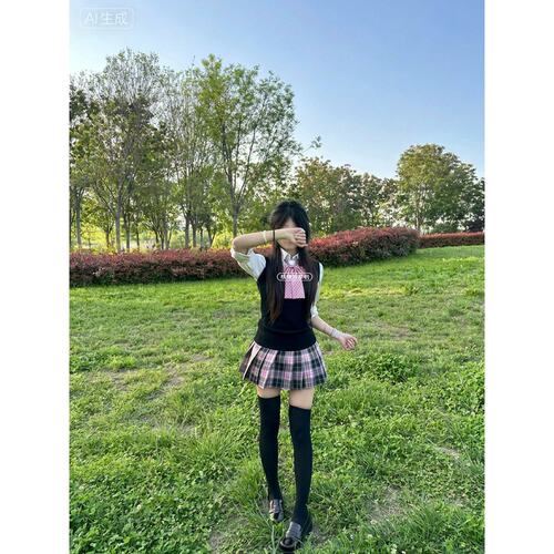 粉雾海学院风基础针织衫马甲背心JK制服搭配长袖拉条衬衫格裙套装