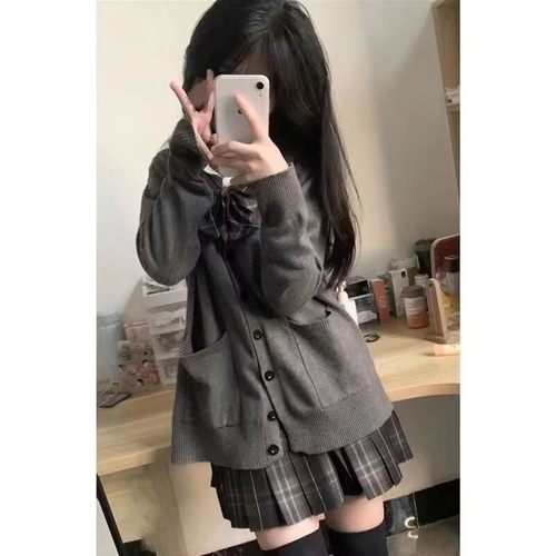 甜美学院风纯色毛衣女校供感