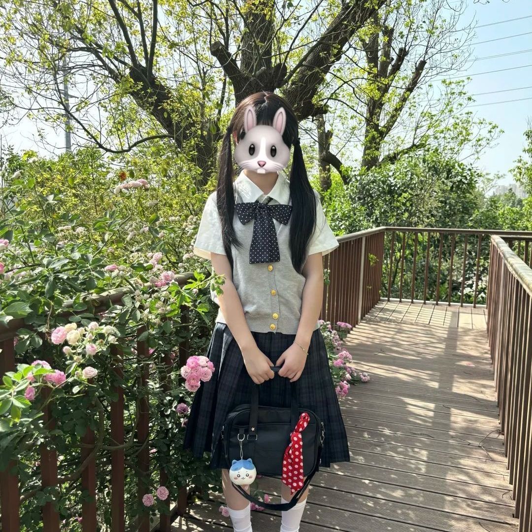 2026夏季原创JK制服开衫马甲背心内搭短袖衬衫女百搭海苔中裙套装