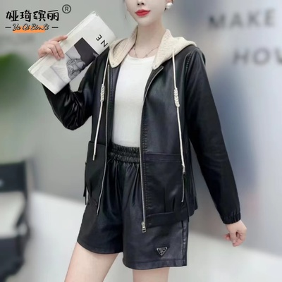 连帽皮衣女休闲外套2025秋冬新款时尚洋气小个子加绒保暖百搭夹克