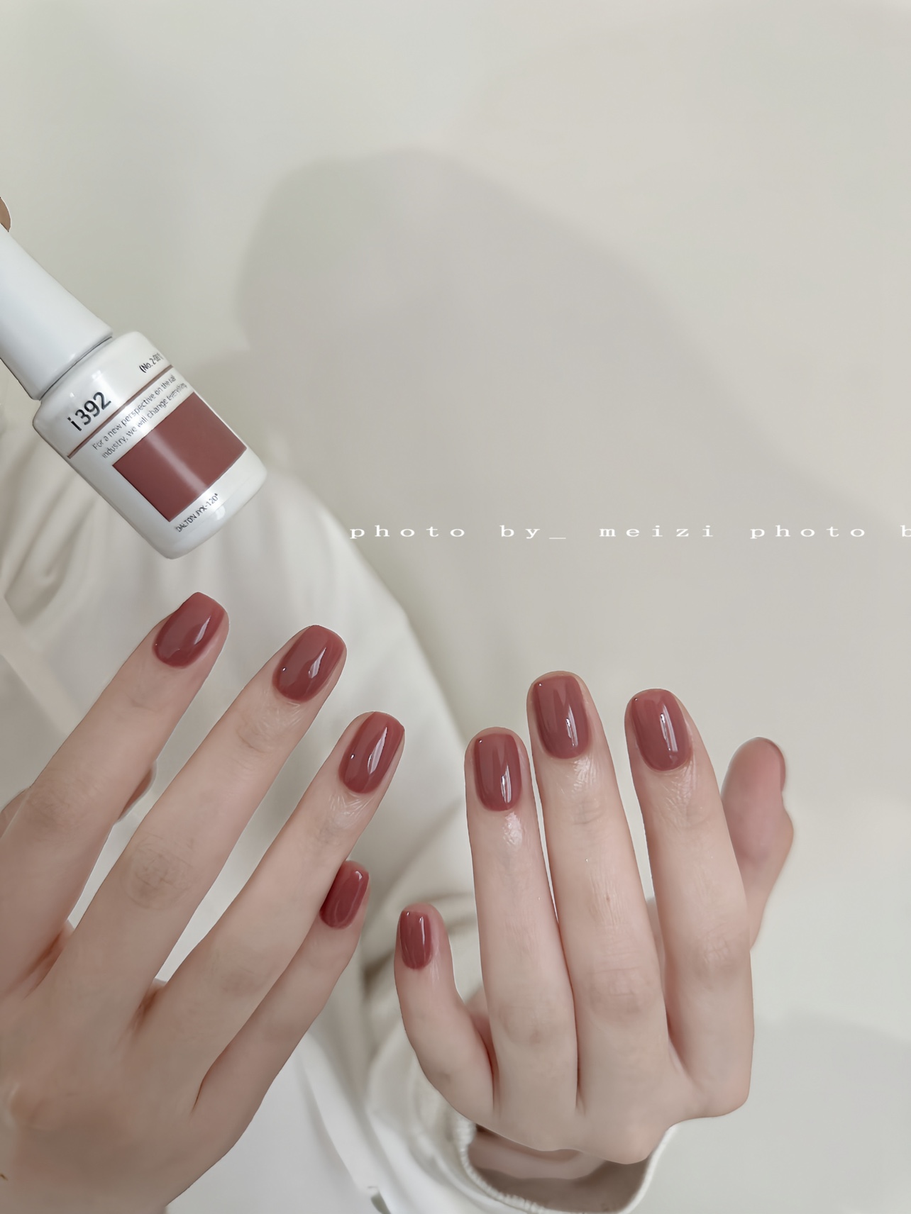 明星 韩国本土产品IZEMI美甲甲油胶I392 高级 贵妇