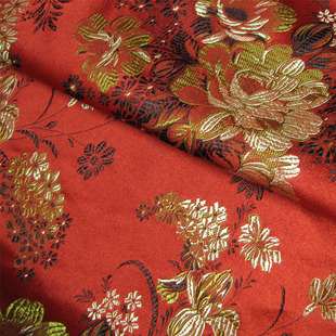 正红底金彩缠枝牡丹纹布料雍容华贵宋锦国风丝绸缎子面料旗袍手工
