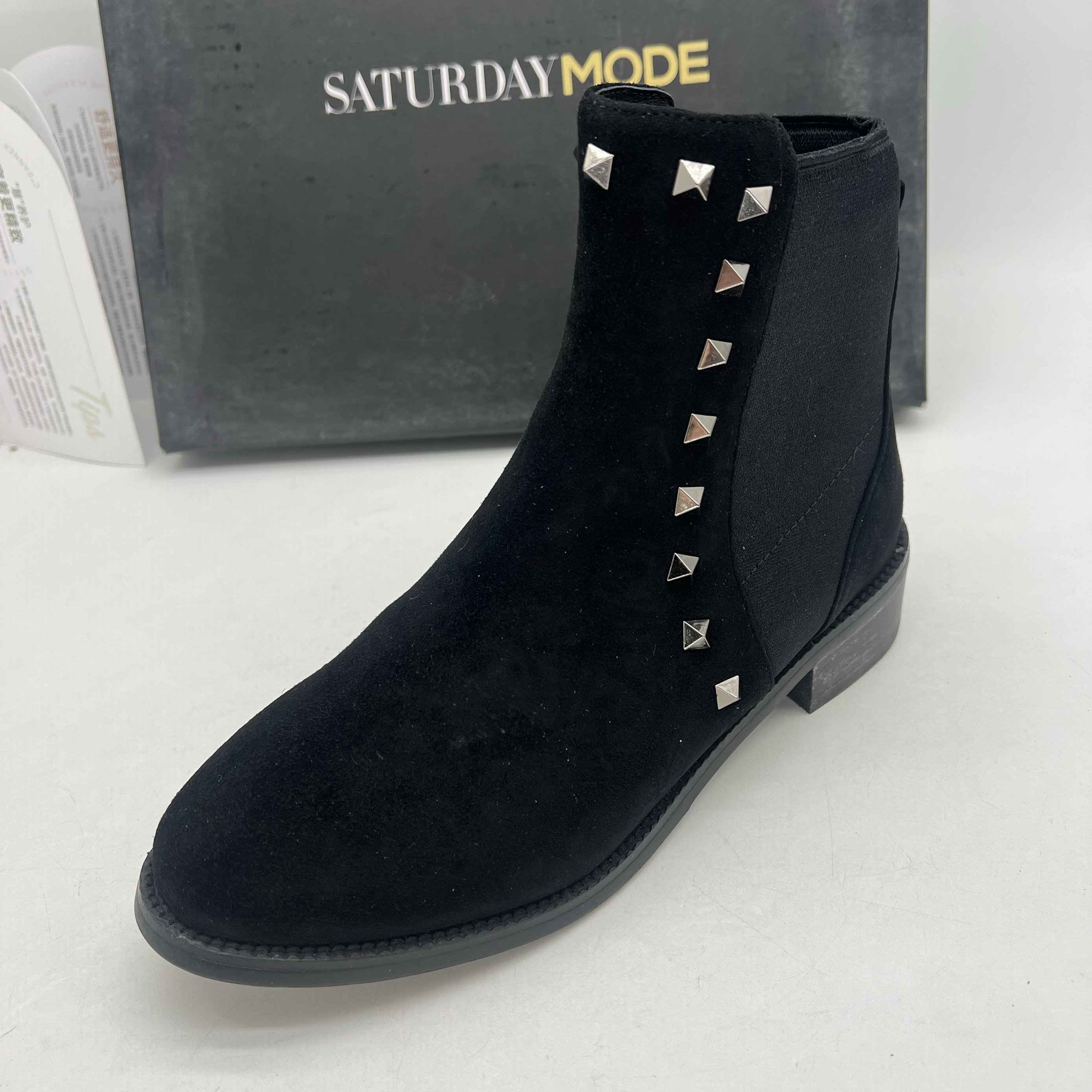 SATURDAYMODE品牌断撤柜真皮女靴秋冬圆头低跟黑色磨砂皮加绒短靴