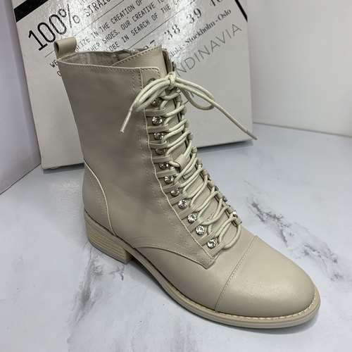 D:FUSE迪芙斯断码撤柜真皮女秋季休闲平底系带马丁靴圆头水钻短靴