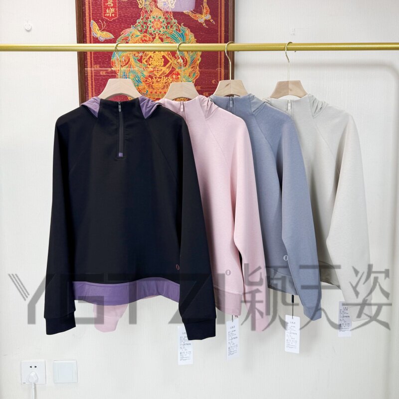 菲玛掂春季新款显瘦连帽卫衣女