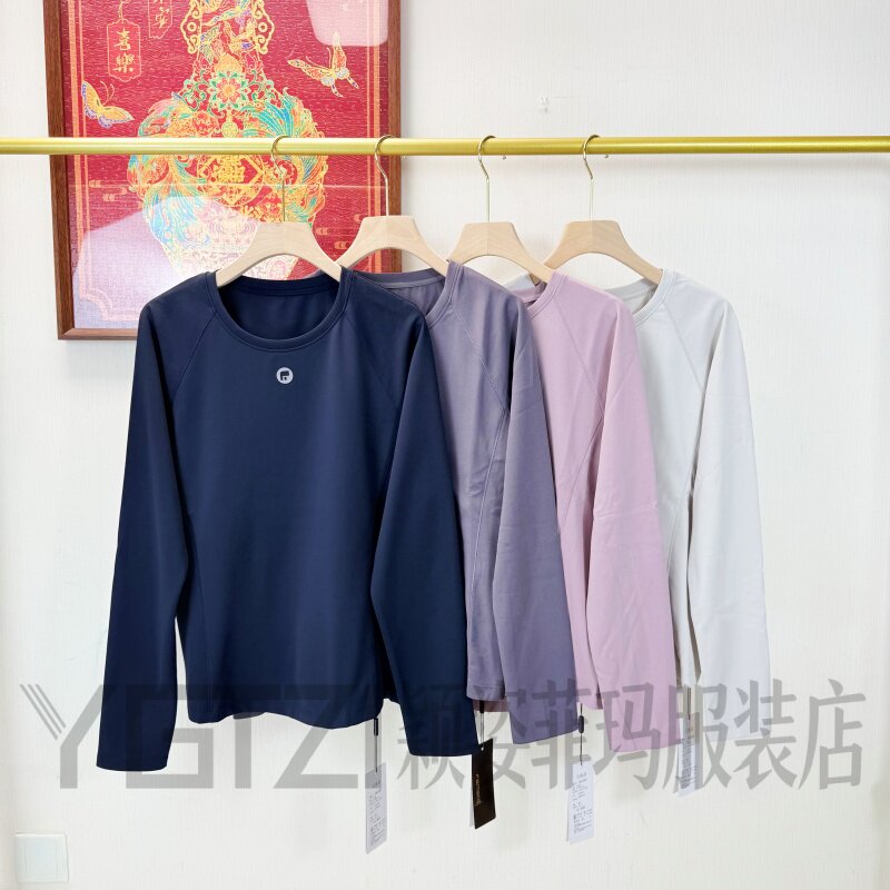 菲玛掂2026秋季圆领长袖女T恤