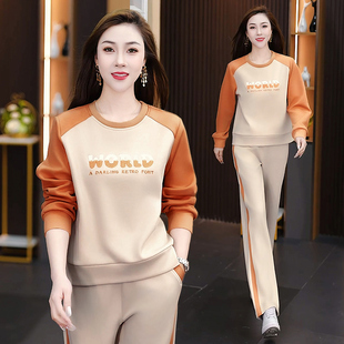 休闲运动套装女春秋2026新款时尚洋气妈妈今年流行超火卫衣两件套