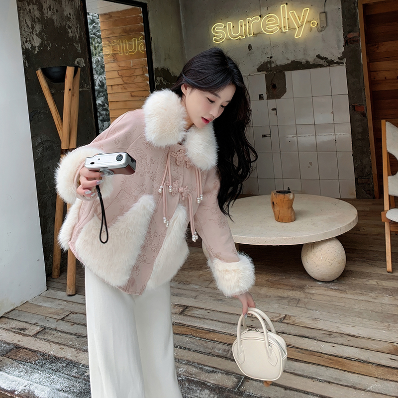 粉色新中式国风羽绒服女2025冬季新款高级感拼接毛绒翻领保暖外套