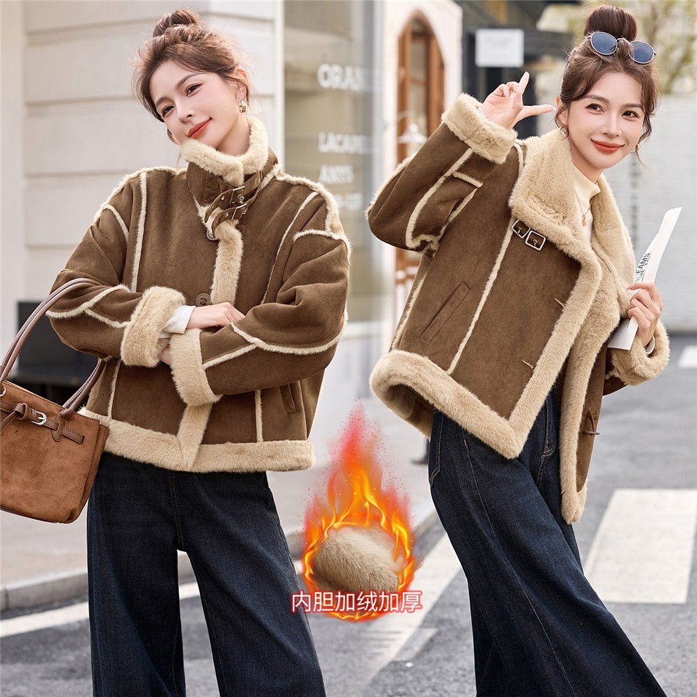 独特漂亮的初冬皮毛一体羊羔毛短外套女韩系加厚保暖机车服夹克潮