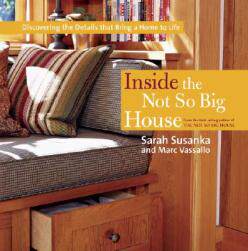 【预售】Inside the Not So Big House: Discovering the Details