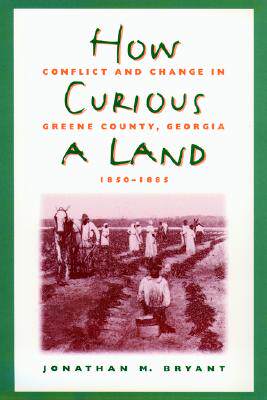 【预售】How Curious a Land: Conflict and Change in Greene