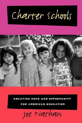 【预售】Charter Schools: Creating Hope And Opportunity For