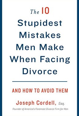 【预售】The 10 Stupidest Mistakes Men Make When Facing