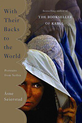 【预订】With Their Backs to the World: Portraits from