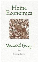 【预售】Home Economics: Fourteen Essays