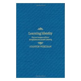 【预售】Learning Identity: The Joint Emergence of Social