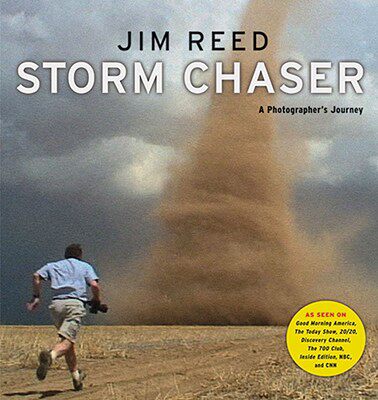 现货 Storm Chaser: A Photographer's Journey