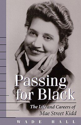 【预售】Passing for Black-Pa
