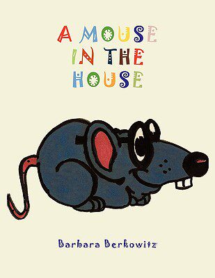 【预售】A Mouse in the House