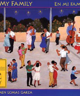 【预订】In My Family/En Mi Familia